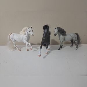 1995 Empire Inc Grand Champion Horse Black 3 1/8" Tall  Set Of 3